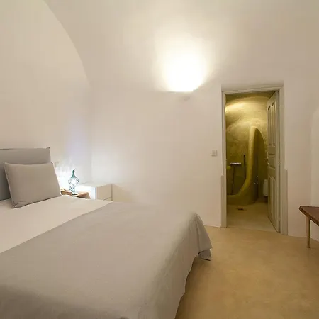 Radiant Santorini 4*