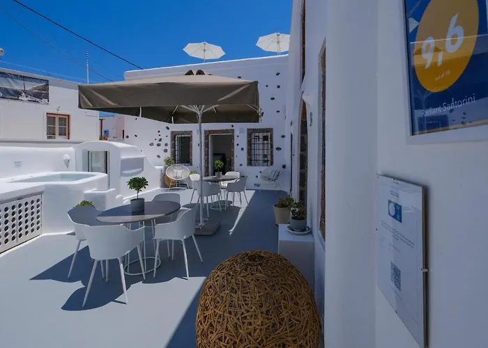 Radiant Santorini Mesariá
