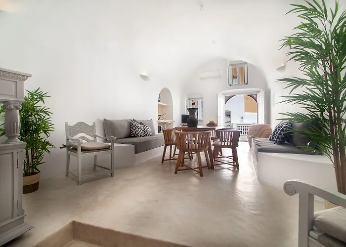 Aparthotel Radiant Santorini