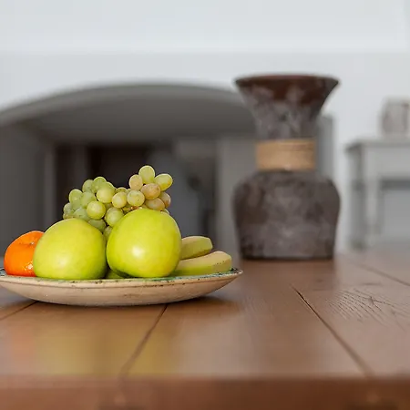 Aparthotel Radiant Santorini Mesariá