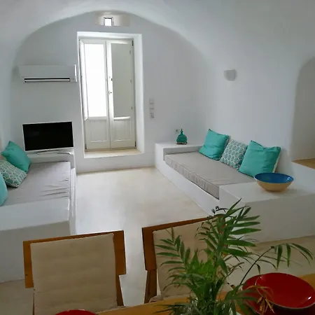 Radiant Santorini 4*