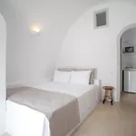 Radiant Santorini Mesaria
