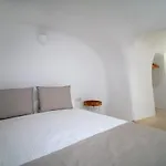 Radiant Santorini 4* Mesaria