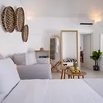 Radiant Santorini 4* Mesaria