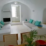 Radiant Santorini 4*