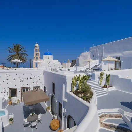 Radiant Santorini 아파트호텔 3*