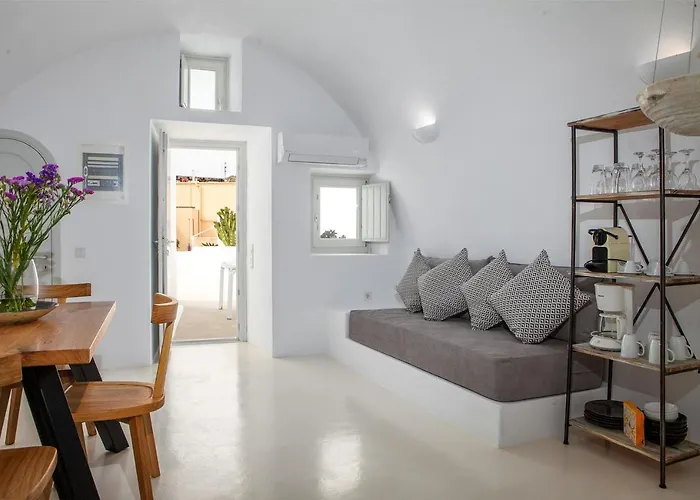 Radiant Santorini 4*