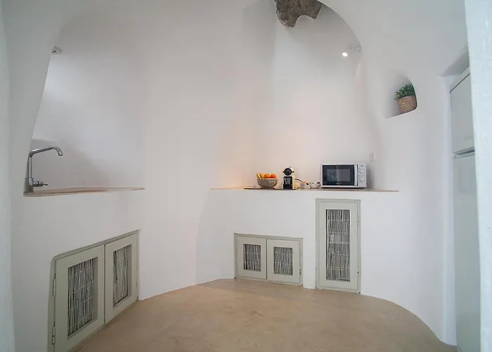 Aparthotel Radiant Santorini Messaria (Santorini)