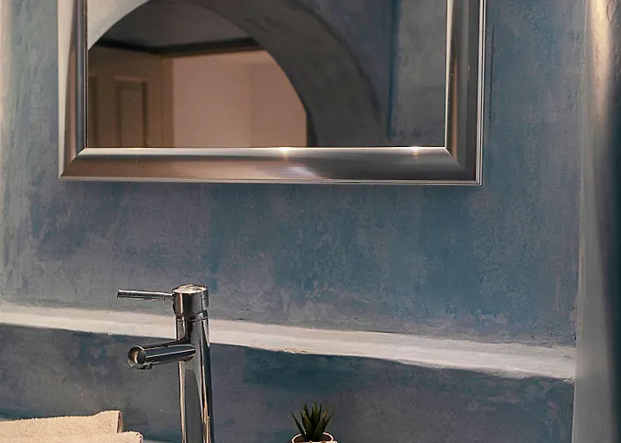 Radiant Santorini 4*