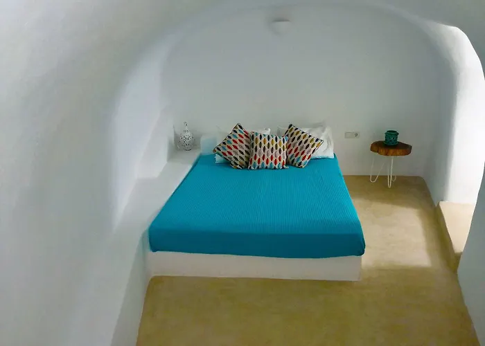 Radiant Santorini 4* Messaria (Santorini)