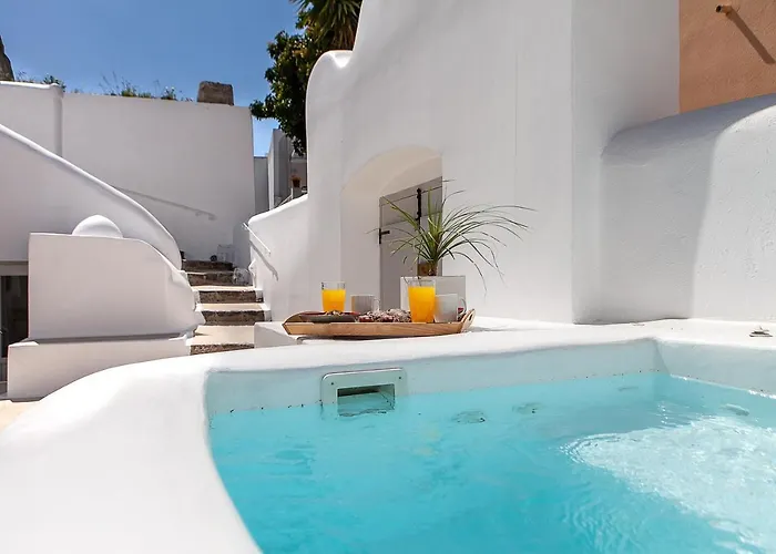 Radiant Santorini 4* Messaria (Santorini)